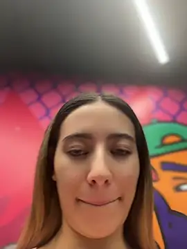 Kloe__t18 - Rife dildo in the bathroom of gym