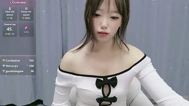 Luckyuyu66 - 我们浪漫点可以吗？你慢点，我浪点~