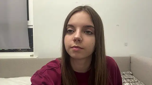 LisaPorse - show belly + smile face