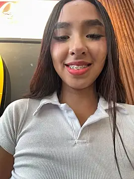 Sofi-jimenez - DESTROY MY PUSSY IN PUBLIC (MALL)