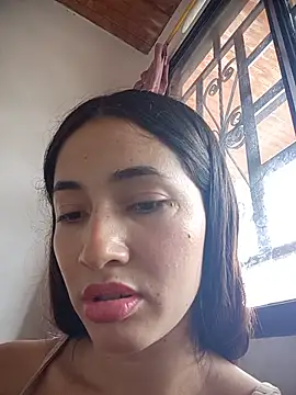 -Nicol - Hi baby