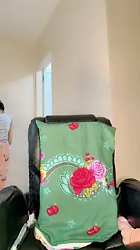 WetVirginPussy - Half bath show:inlove:
