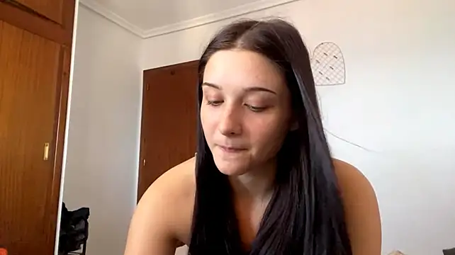 RoseDiebol - to take off one's pants🥵💦