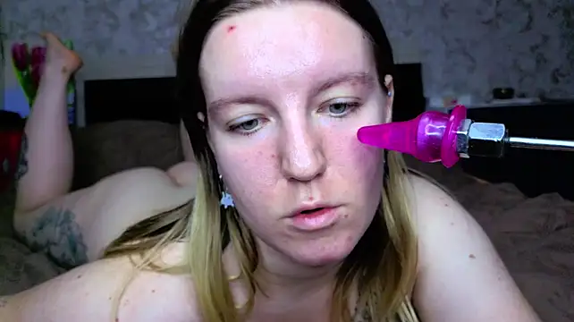 Baiambel_Mi - dildo in pussy