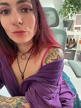 LunaMoongirl - 🔥Fingers in pussy (LT choice:1->5)🔥