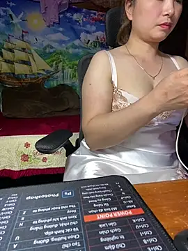 Ava_xxx - Mong được các anh đẹp trai yêu thương em