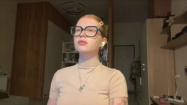 ShantaySteeves - Tiny tongue peek 👅
