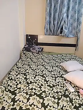 Tere_naseeb - Apply lotion on ass