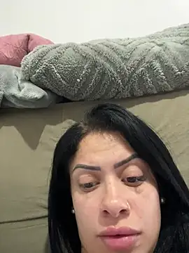 Belababyy - Peladinha se masturbando