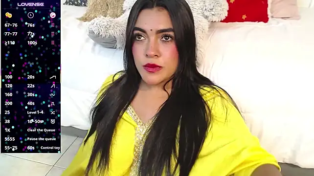 Lakshmiraniii - pussy fingering 💦 5 mint toy control