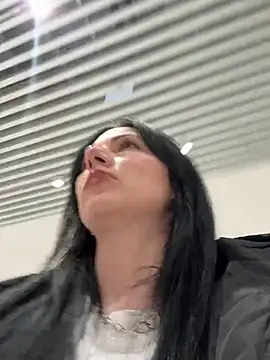 Bad_Girl_Elly - Play pussy and lush control LT 5min