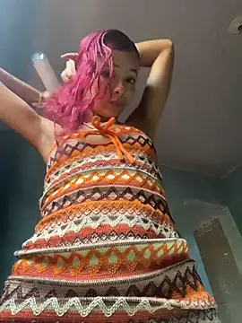 Littlehoney00 - Bem gostosa com consolo 🤤