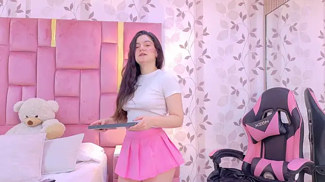 ArianaFranco - touch u boobs!