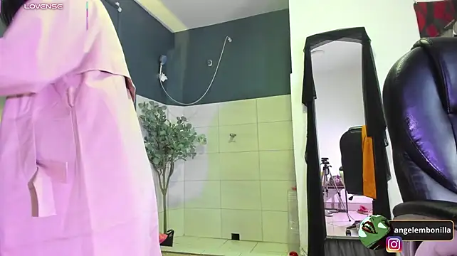 Fallen_Angel999777 - Boooooo! I'm going to open that ass