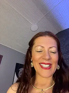 BiancaDiluchi - SPIT TITS AND BOUNCE ON YOUR FACES💦