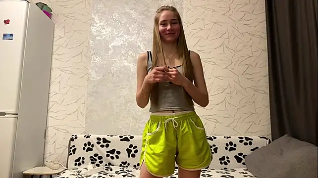 TennisKate - roll up the shorts
