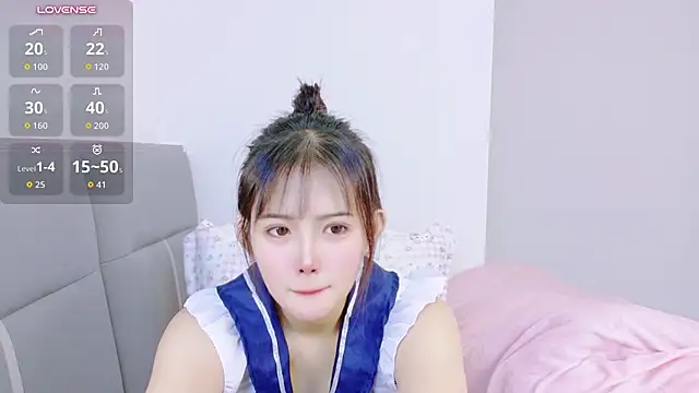 UU-uuu - 用力打屁屁 5下