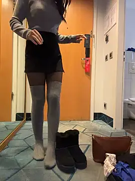 RoxiBlack - Ride Dildo 3 min