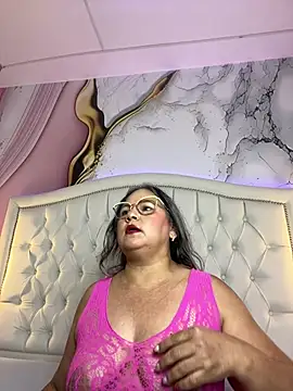 Lucy_Milf_474 - RIDE DILDO IN PUSSY, SHOW ASS