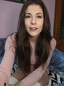 Aisha_Moretti - Succhio dildo+vibratore su clitox3min