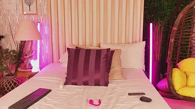 AnyaLov - play & rub for double fun🔥