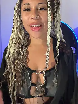 HaileyDiana - ✨Boobs out + Ahegao blow job✨