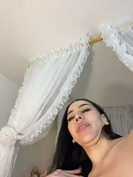 AmbarJenssen - Deepthroat in doggy style with show spit