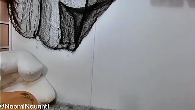 NaomiNaughti - Cum Show!