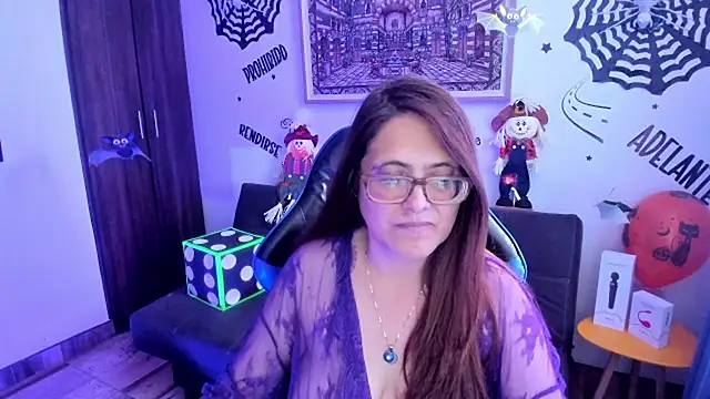 Ivette_Shaira - show ice on the breastss