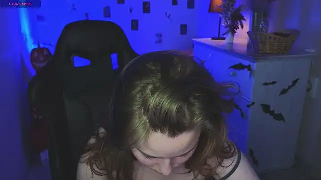 EricaWilds - Tits oil