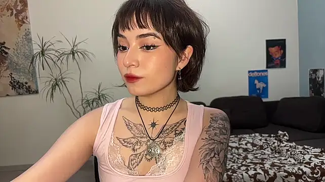 AnyaSumaya - Lip Bite