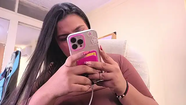 Gabriela_Brown - Show boobs in my office