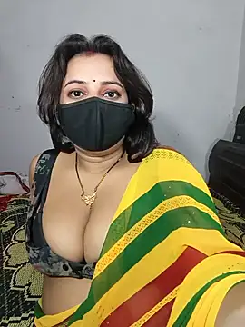 Sweety-girll - Full nude public 2 mint