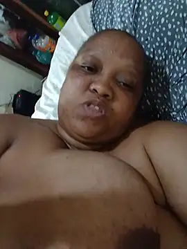 BBW123MILF - Sloppy deeptroat