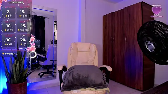 Chloejones__ - pussy flash