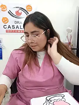 Sofia_Honey1 - Dildo un the pussy