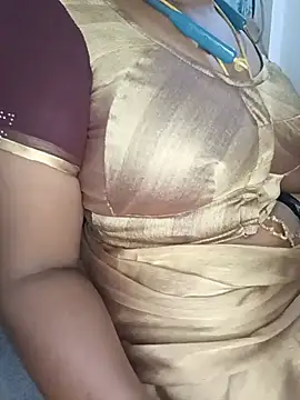 Tamil-hotwife - Ass show