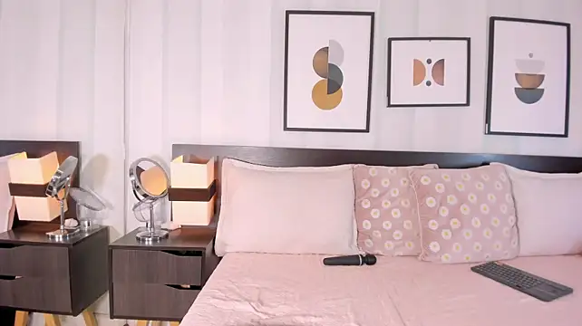 Lexis_Walker - whip booty