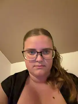 CurvyPaar2 - Show Ass & 2 Videos