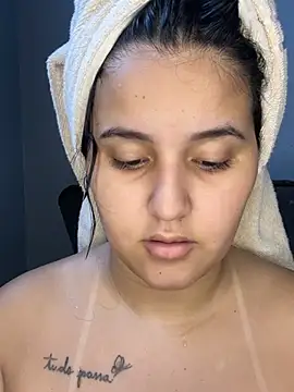 Brancabb - Gozando com dildo