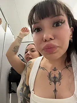 Babydolll - SOPHIE BITE NIPPLES AMELIA W OPEN DOOR