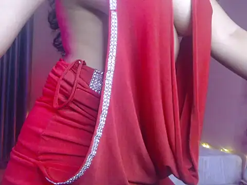 Velvet_Queen1 - topless tease