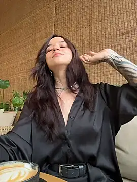 Charlotte_Rossee - Show boobs in the bathroom