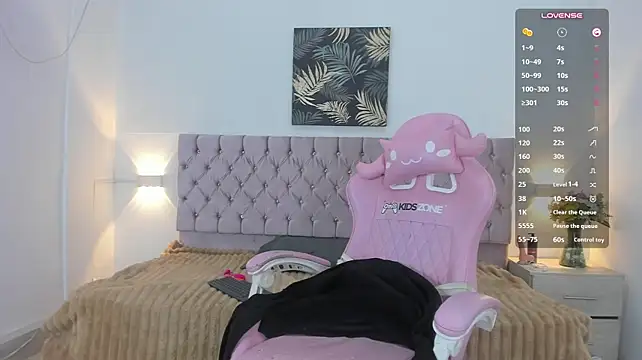 Tiffany__ray2 - slaps on the ass 10