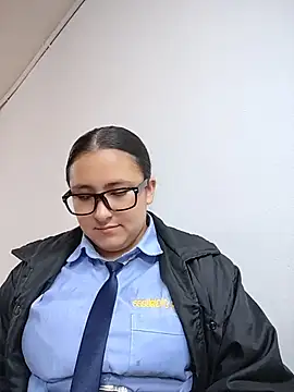 Cute_Penelope - fingers in pussy+creams cumen work🤫shh