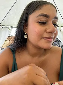 NayTorres - RIDE DILDO IN PUBLIC