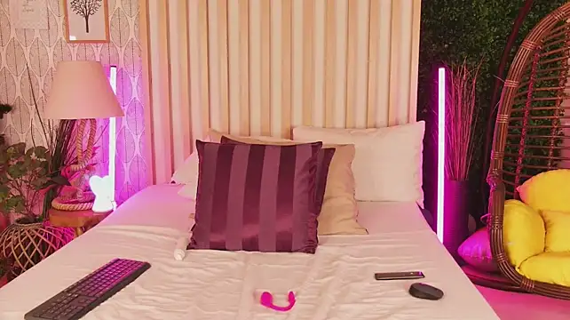 AnyaLov - play & rub for double fun🔥