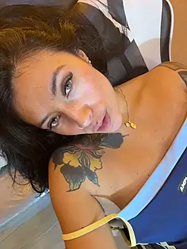 Isabella_Collen_v - DEEPTHROAT + CONTROL TOY 4MIN
