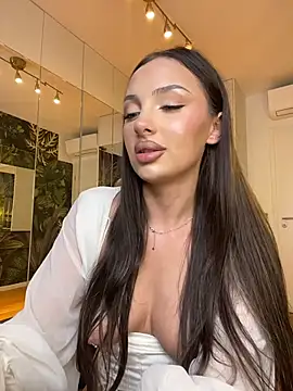 MileySin1111 - riding cowgiel reverse big dildo