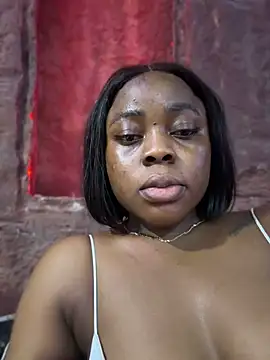__tash - Pussy wind open& fingering in public 😈